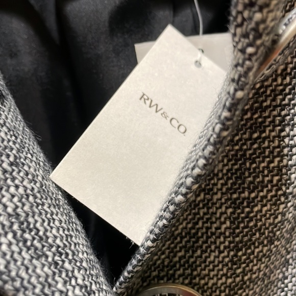 RW&Co. Navy weave blend vest ( sz l) - Picture 5 of 12